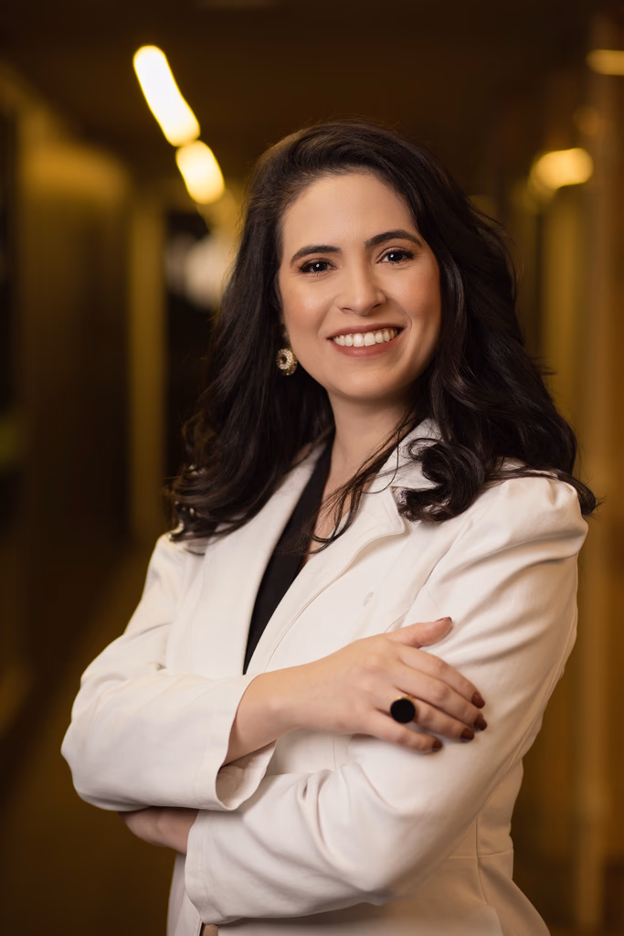 Dra. Adriana Mendes Barros - Médica Geriatra